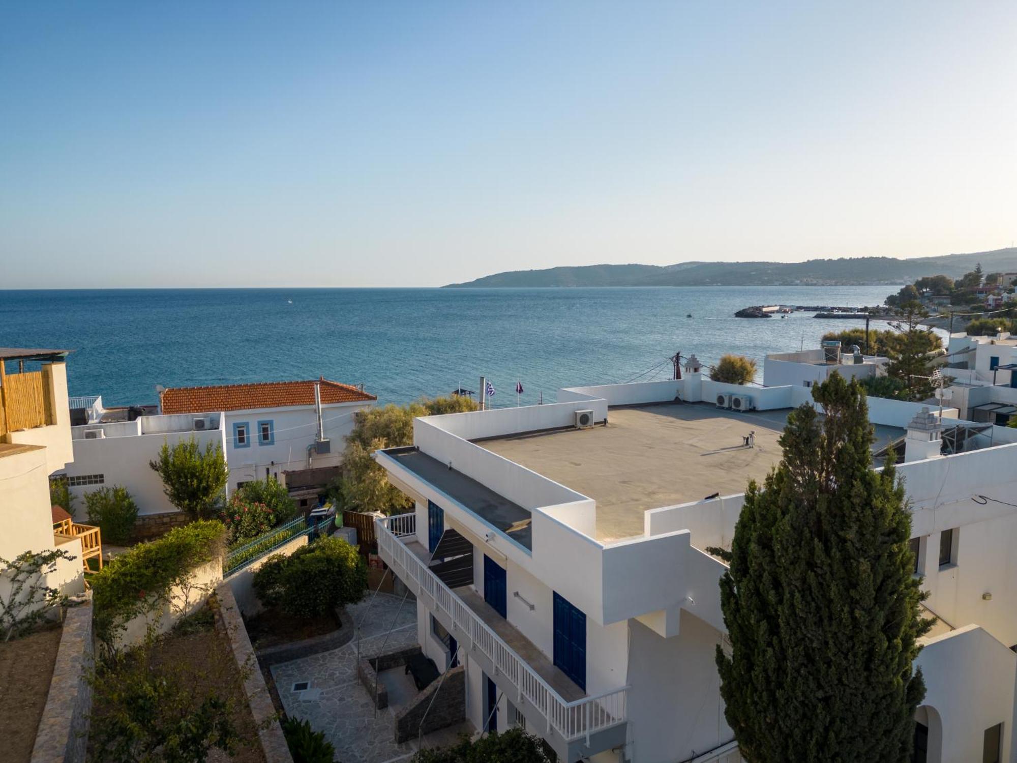 Xenia Luxury Apartments Chios ภายนอก รูปภาพ