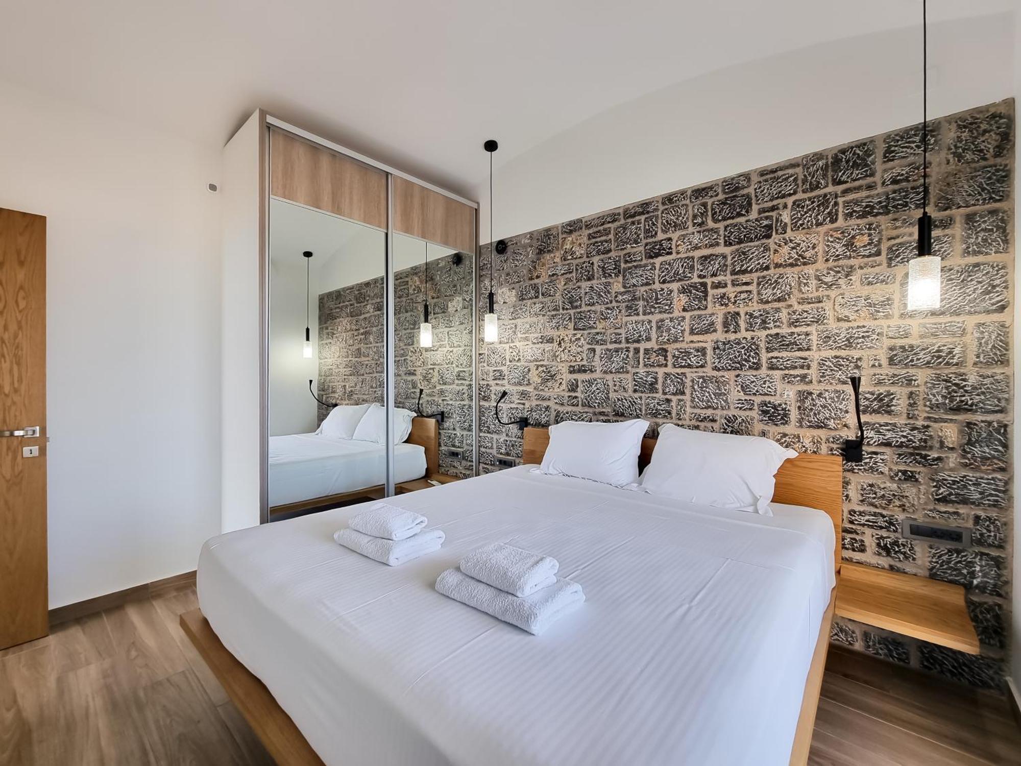 Xenia Luxury Apartments Chios ภายนอก รูปภาพ